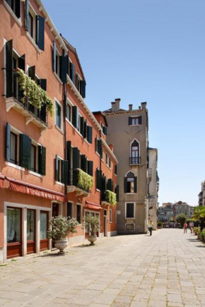 Отель Palazzo del Giglio  Венеция